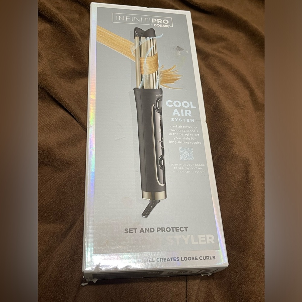 Conair Infinity Pro cool air system styler